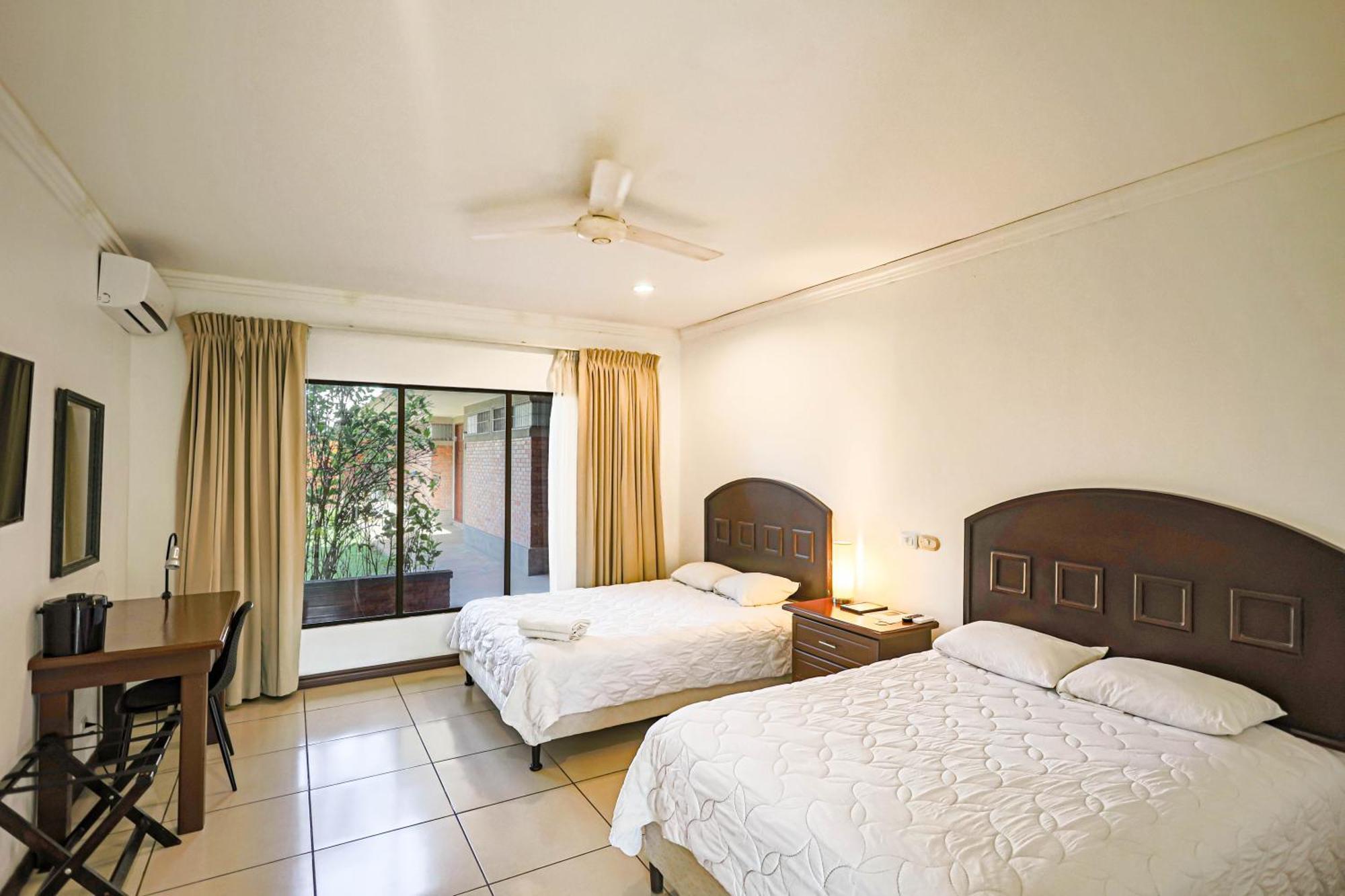 Hotel Cana Brava Inn Cañas 외부 사진